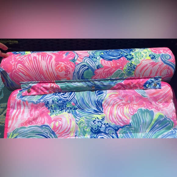 Lilly Pulitzer Beach Mat Splash Into Summer Beach Pool Roll Up Mat Pillow Yoga - Picture 7 of 16